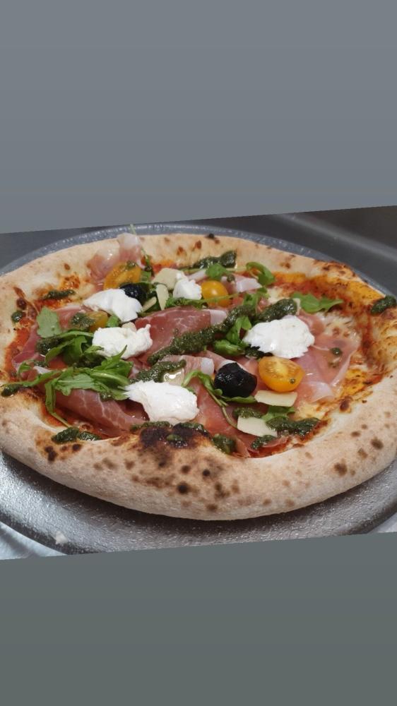 pesto pizza